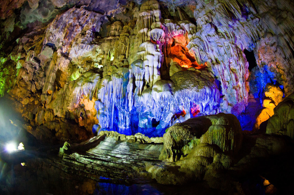 23 newly discovered caves in Ha Long Bay to be named